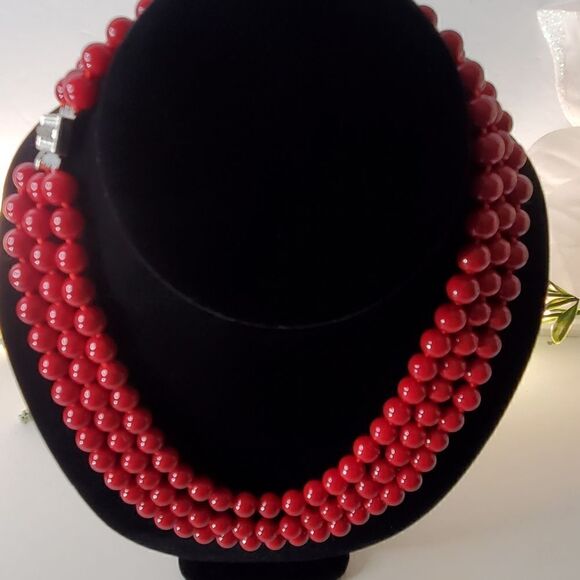 Coral Red South Sea Shell 10 mm Pearl Triple Strand Necklace 925  Silver Clasp - Picture 4 of 7